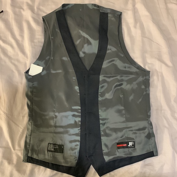 BRAND NEW Mens Gray & Black Vest - J. Ferrar Size Small - Picture 8 of 10